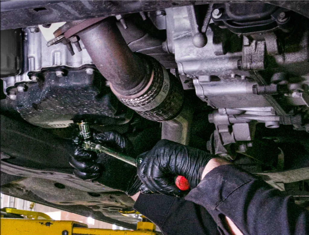 Affordable car repair near me in Sarasota offering engine performance services and tune-ups.